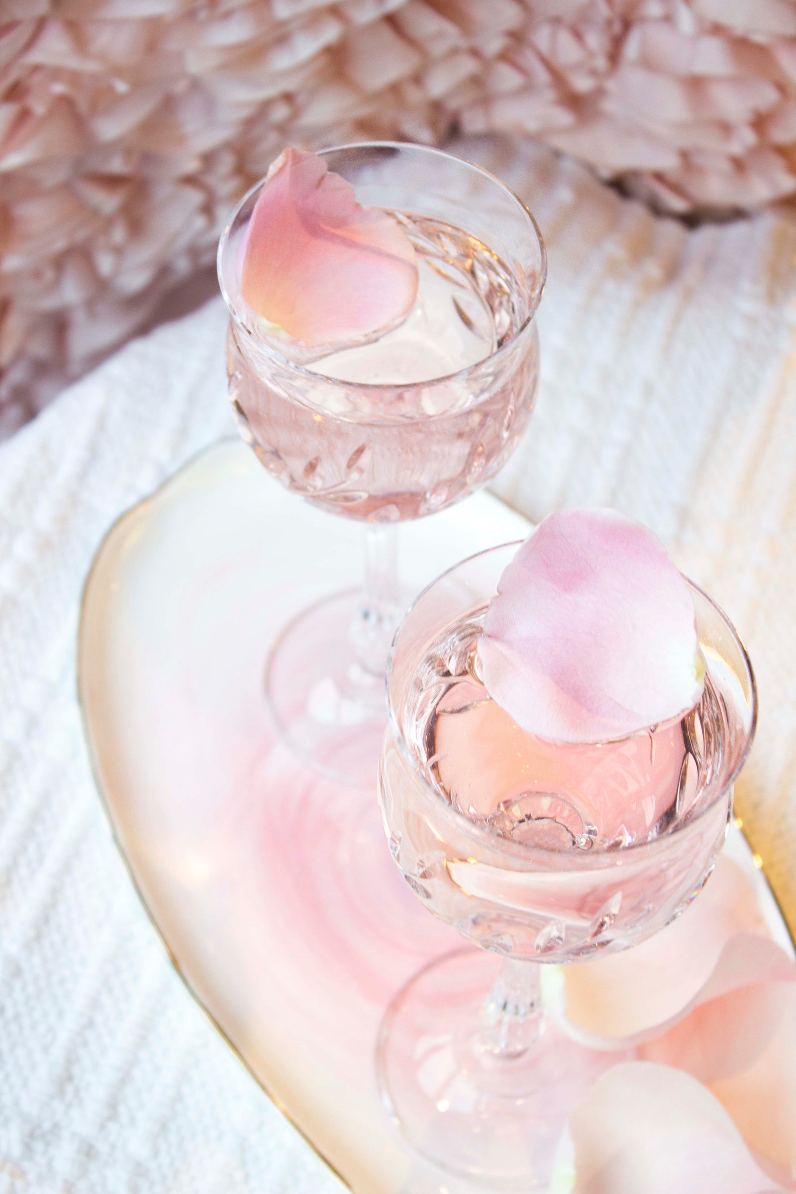 SOCIAL-Sparkling-Rose-Cocktail